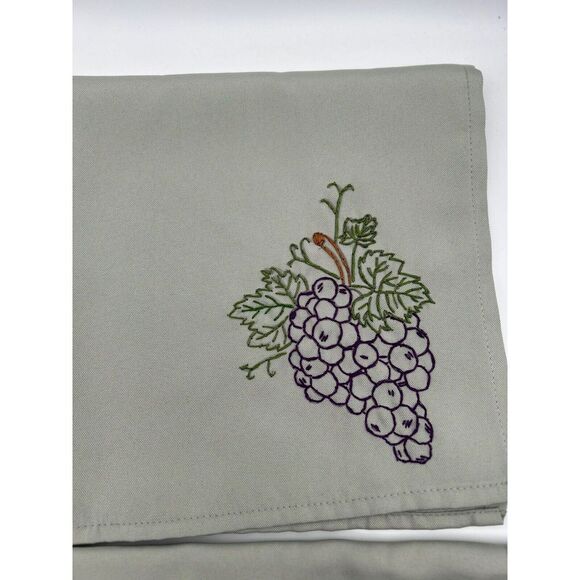 4 Hand Embroidery Table Napkins Fruit Theme Peach Cherry Grape Pear Kitchen - Picture 4 of 6